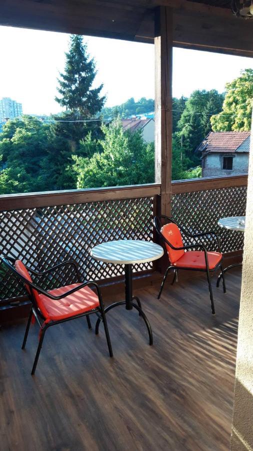 Apartment And Rooms"Tabasnice"Tuzla Centar Kamer foto