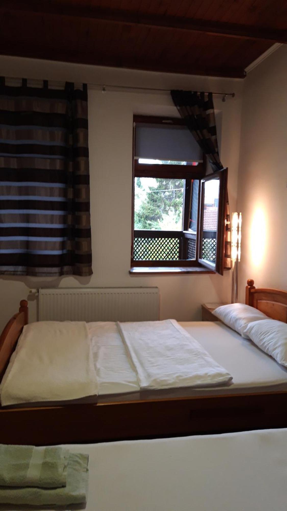 Apartment And Rooms"Tabasnice"Tuzla Centar Kamer foto