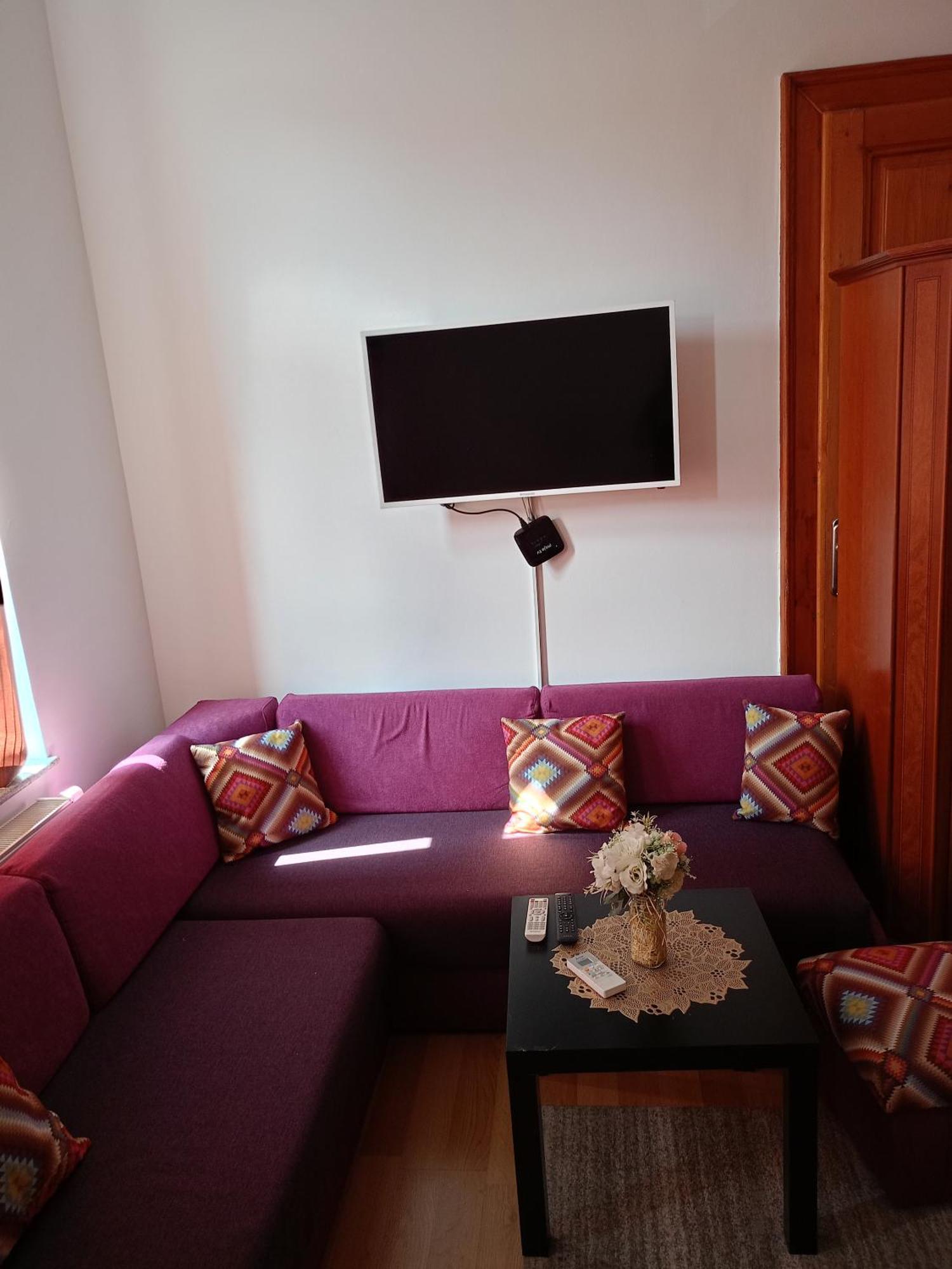 Apartment And Rooms"Tabasnice"Tuzla Centar Buitenkant foto